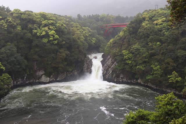 Toroki Waterfall Toroki-no-taki (2026) – Best of TikTok, Instagram & Reddit Travel Guide